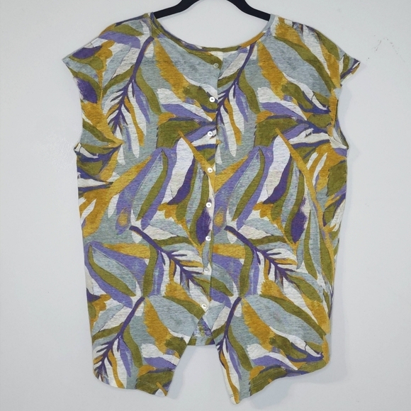 RACHEL ZOE 100% Linen Short Sleeve Multi Color Leaf Blouse, Button Back w/ Vent - Picture 4 of 15